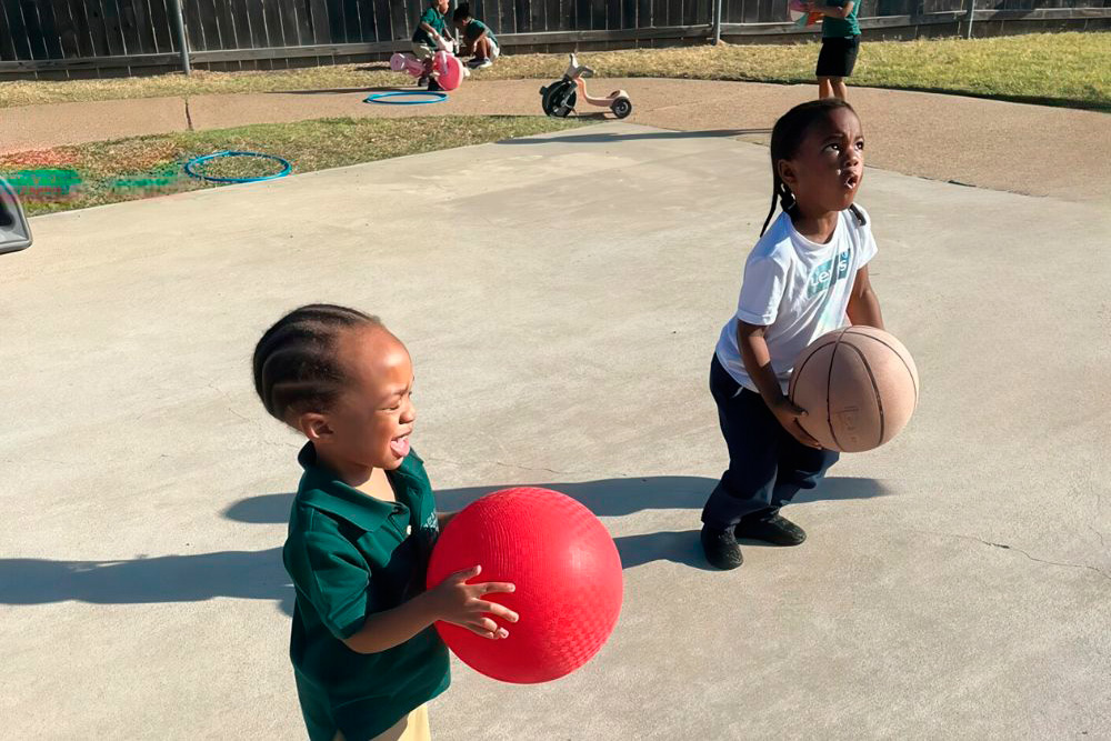 Outdoor Play Every Day Boosts Minds & Hearts